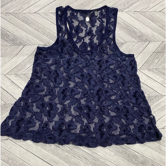 BKE BOUTIQUE BLUE TANK TOP SIZE M GREAT CONDITION ✨ - Picture 3 of 8